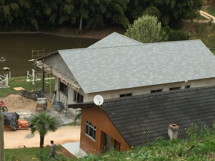 obra-telhas-shingle-2